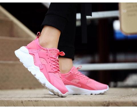 Men Elegant Sport Sneakers Breathable Lightweight Running Shoes